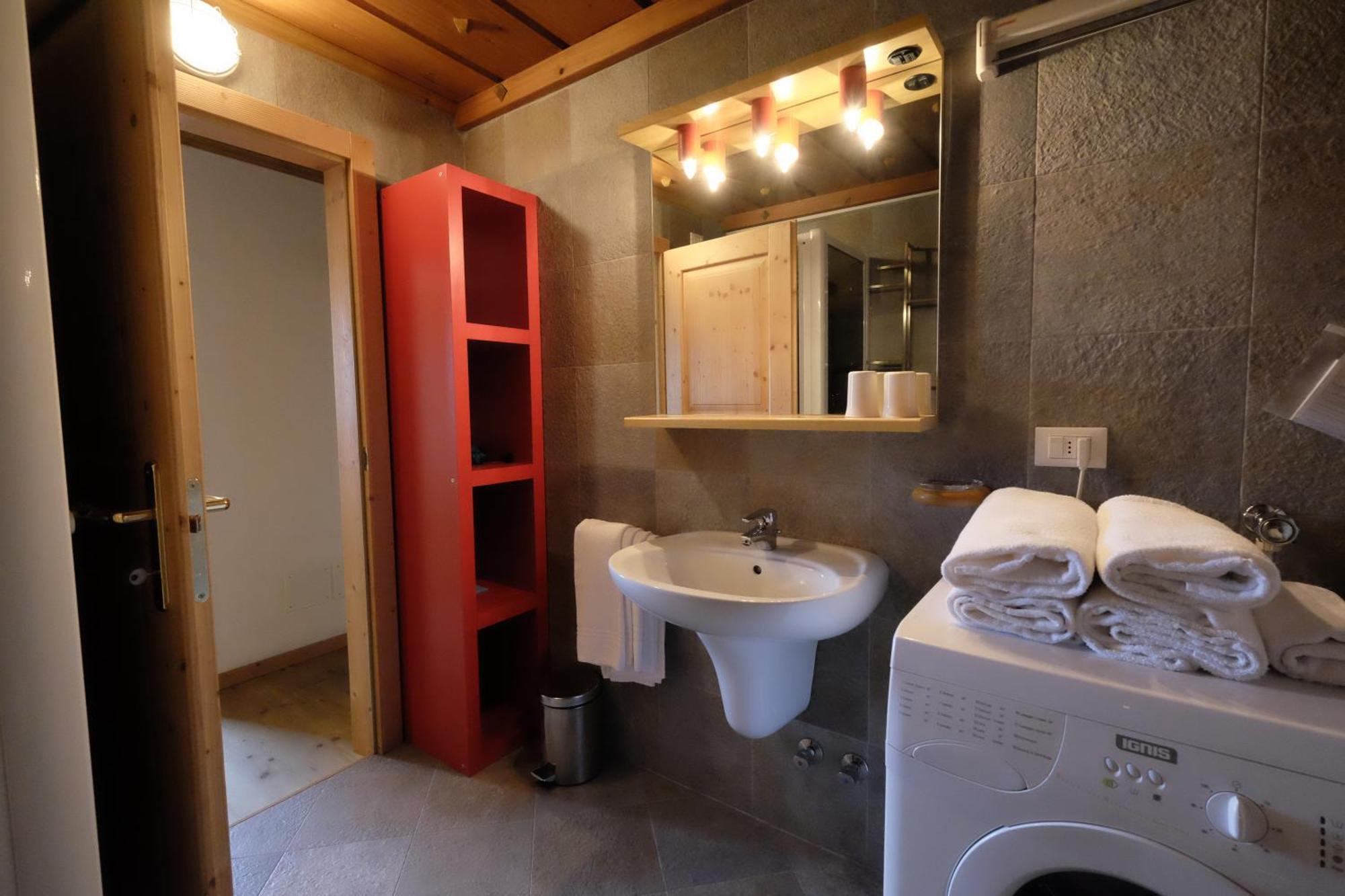 卡瓦莱塞Residenza Bagni & Miramonti公寓式酒店 外观 照片